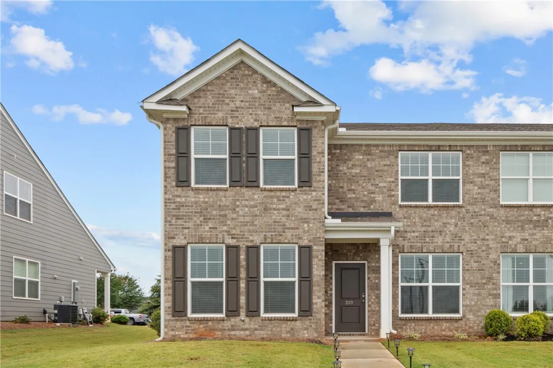 219 Scenic Road