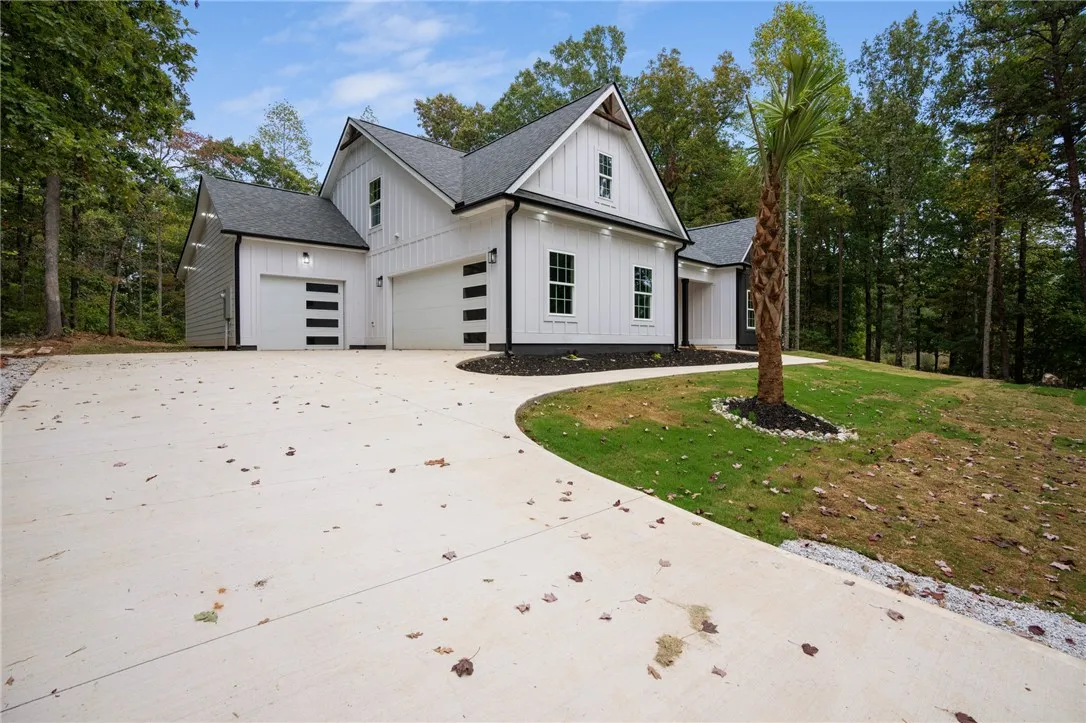 Property image 2 at 509 Scharlin Drive, Pickens, SC 29671