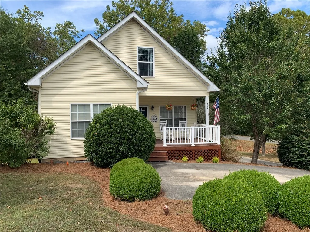 102 Ashton Drive