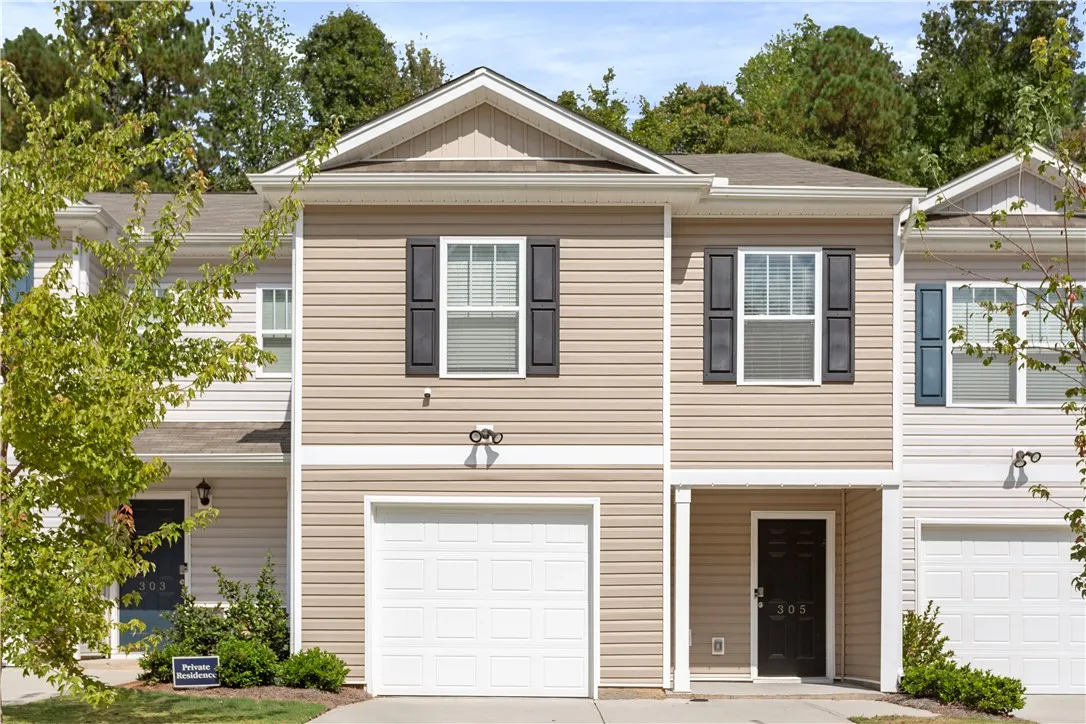 Property image 2 at 305 Oakmont Valley Trail, Seneca, SC 29678