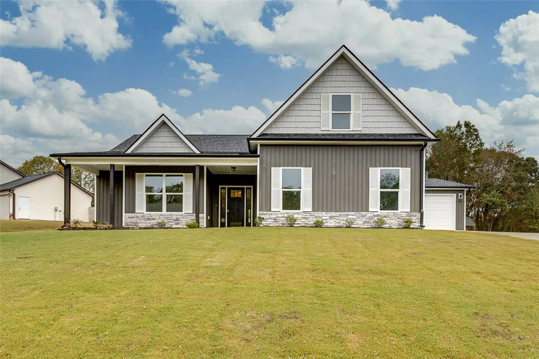 Property image 2 at 107 Cliftons Landing Drive, Anderson, SC 29625