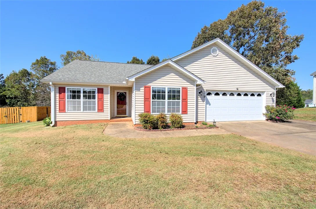7 Clematis Drive