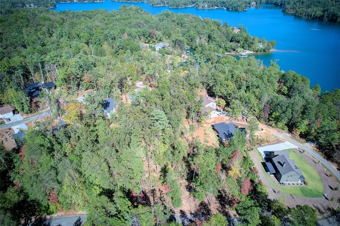 Property image 4 at 517 Keowee Bay Circle, Salem, SC 29676