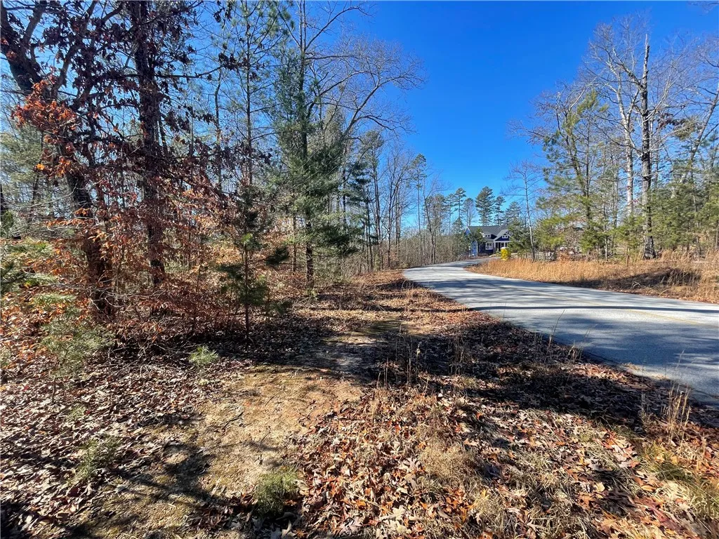 Property image 2 at 06 Sixteenth Circle, Walhalla, SC 29691