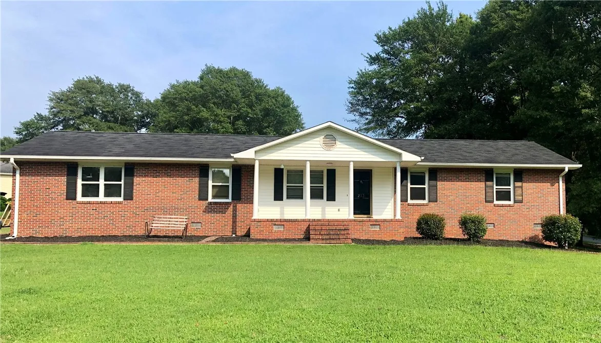 213 Oxmoor Drive