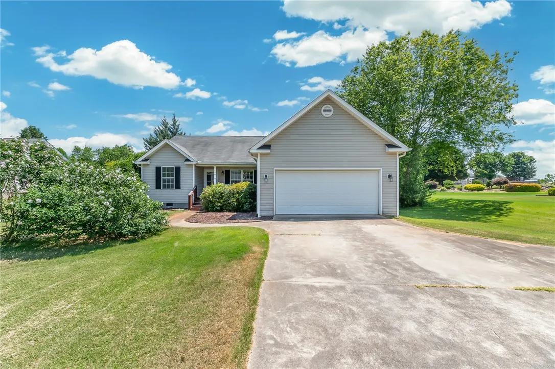 Property image 1 at 478 Chetola Road, Seneca, SC 29672