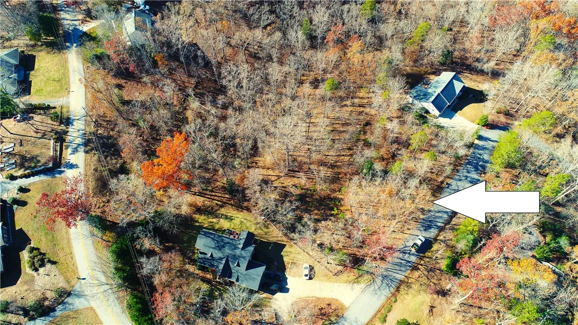 Property image 4 at 6003 Mt Vernon Drive, Seneca, SC 29672