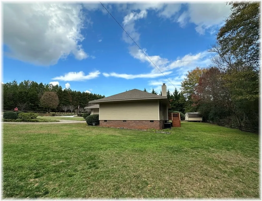 Property image 3 at 236 Tabor Street, Central, SC 29630
