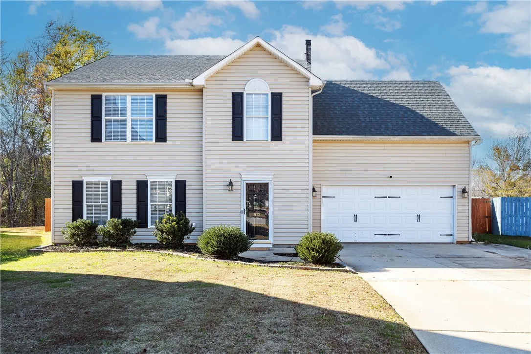 Property image 1 at 513 Flanders Court, Greenville, SC 29607