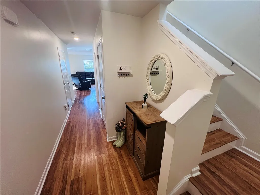 Property image 4 at 604 Oakmont Valley Trail, Seneca, SC 29678