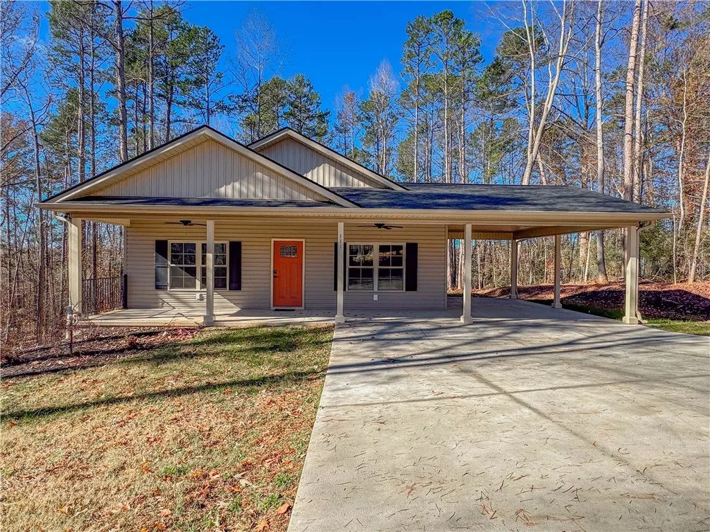 111 Sequayah Drive