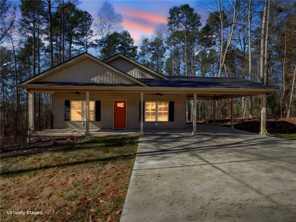 Property image 2 at 111 Sequayah Drive, Fair Play, SC 29643