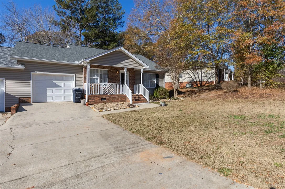 Property image 2 at 119 Ashton Lane, Anderson, SC 29621