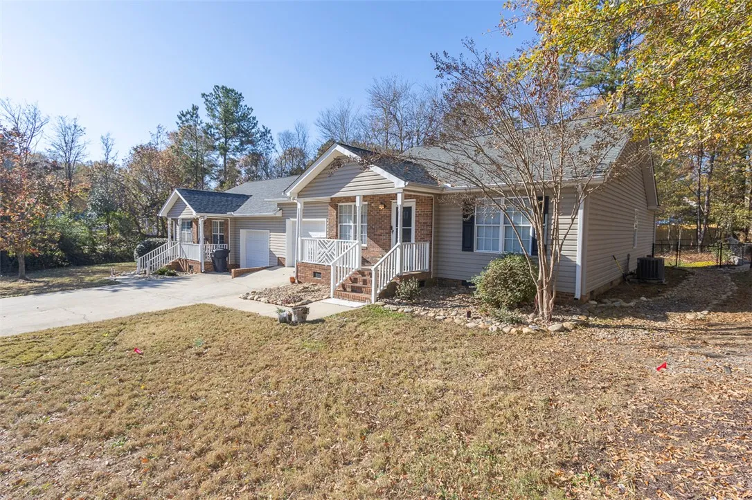 Property image 3 at 119 Ashton Lane, Anderson, SC 29621