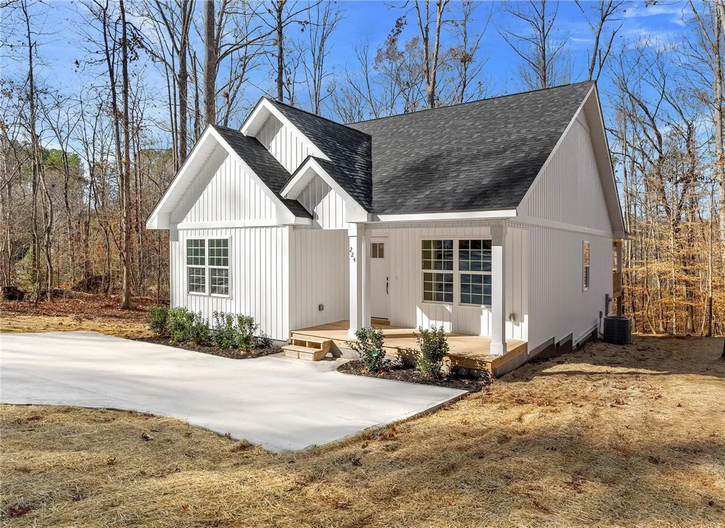 224 Shannondoah Drive
