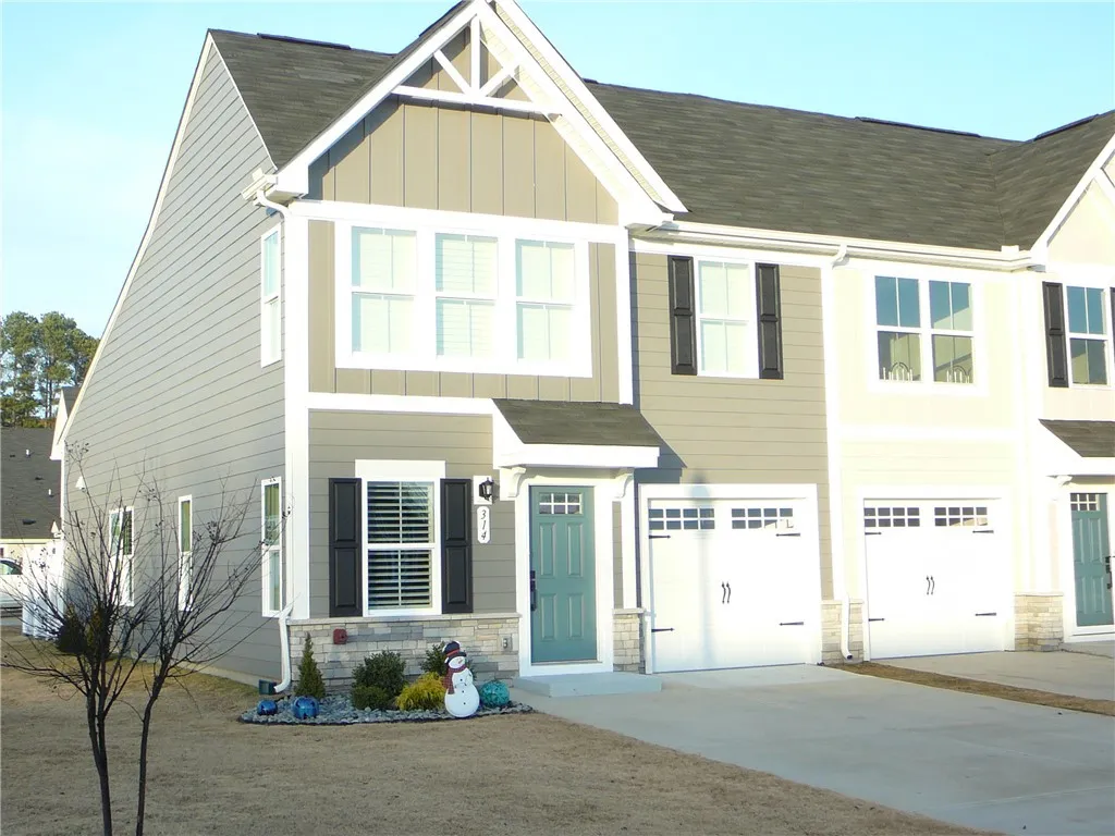 314 Jacket Lane