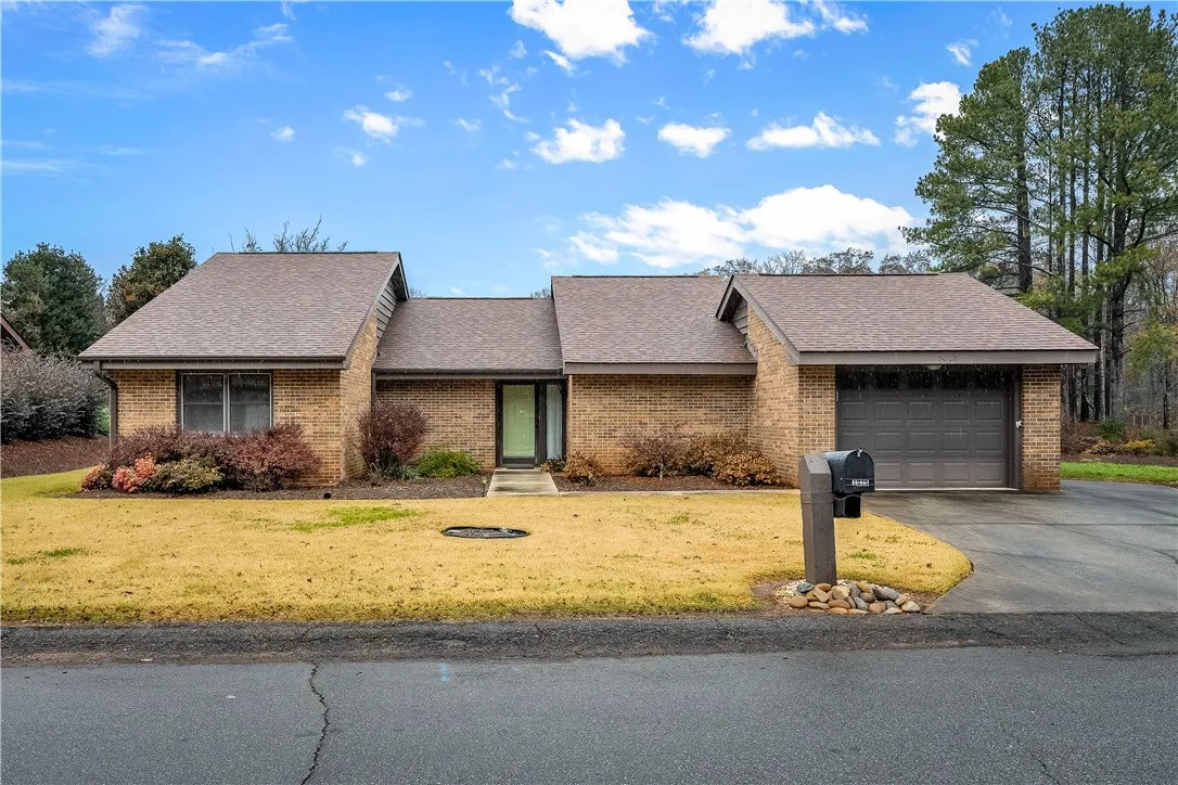 Property image 4 at 1025 Keystone Lane, Clemson, SC 29631