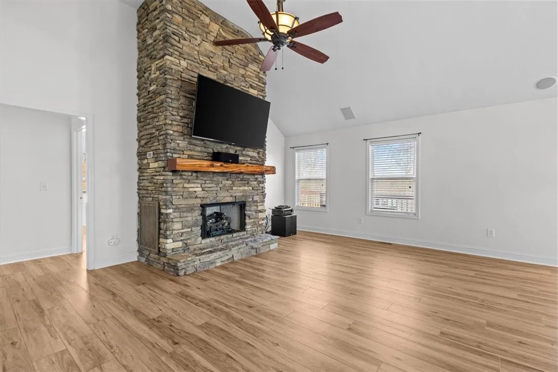 Property image 2 at 1215 Andersonville Road, Townville, SC 29689