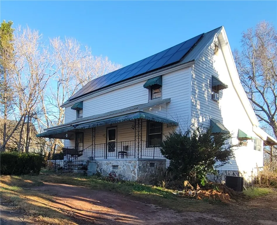 Property image 2 at 17 Smythe Street, Pelzer, SC 29669
