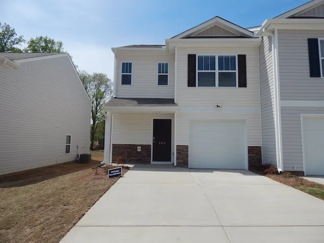 208 Oakmont Valley Trail