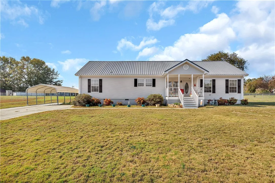 108 Chicoma Drive