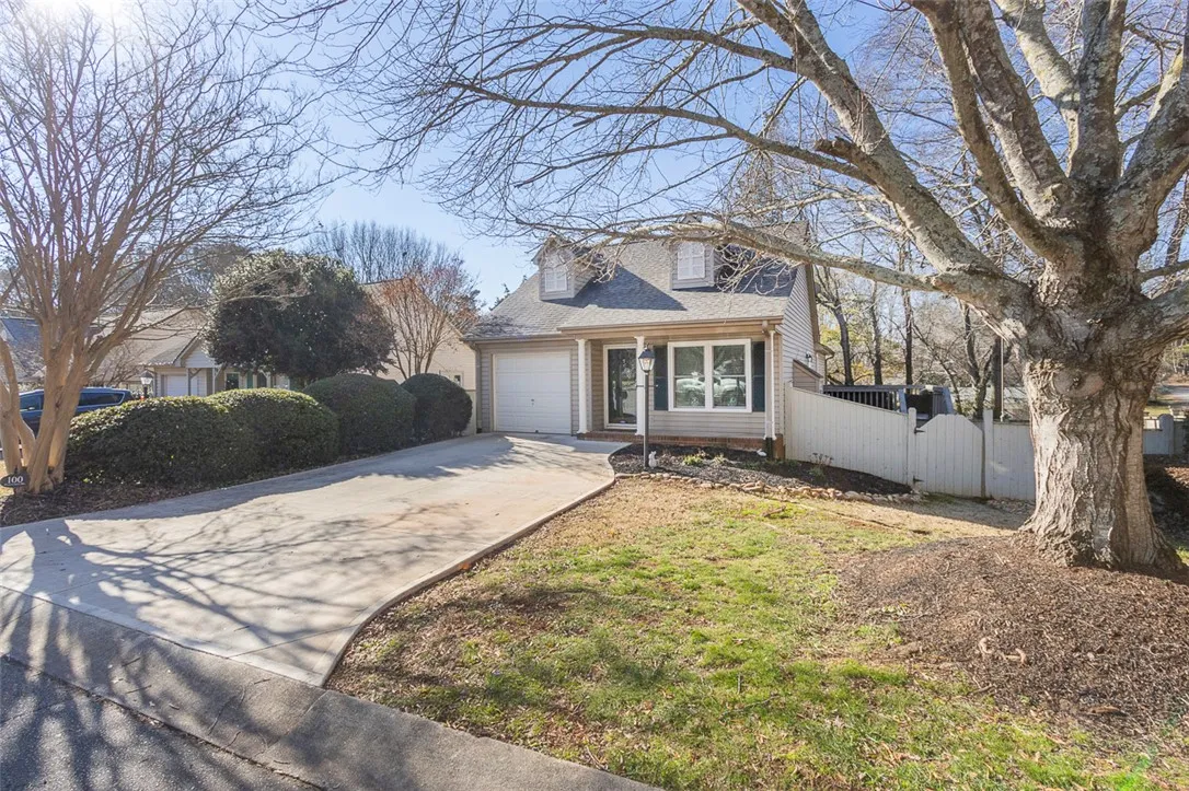 Property image 2 at 100 Plantation Drive, Pendleton, SC 29670