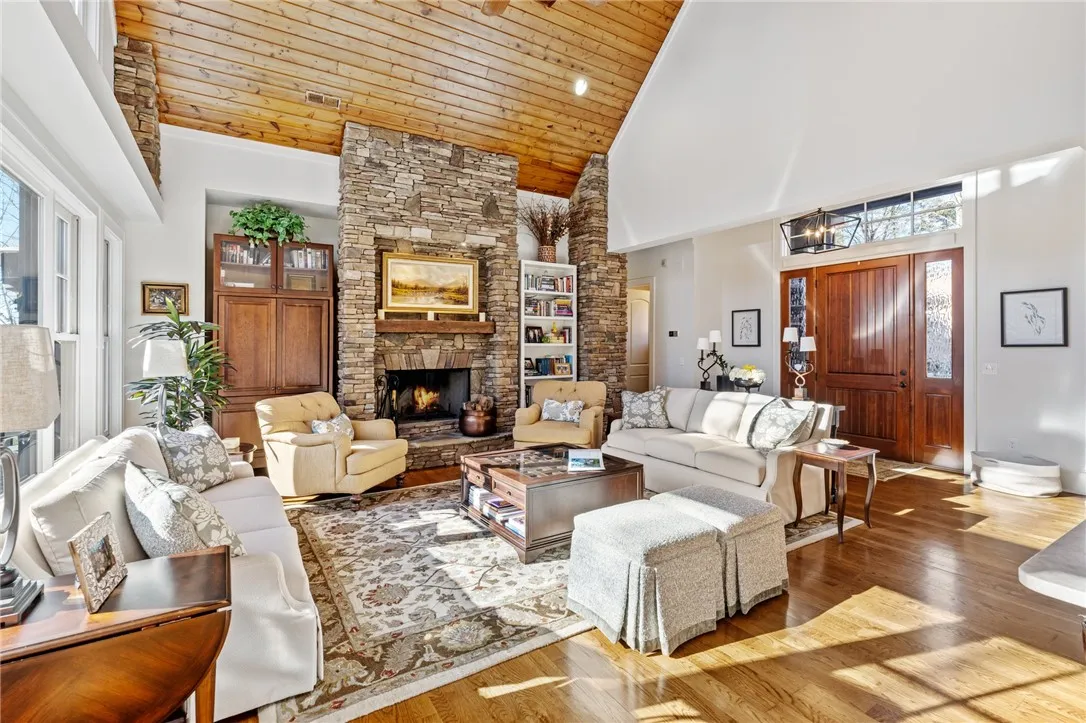 Property image 3 at 805 Top Ridge Drive, Sunset, SC 29685
