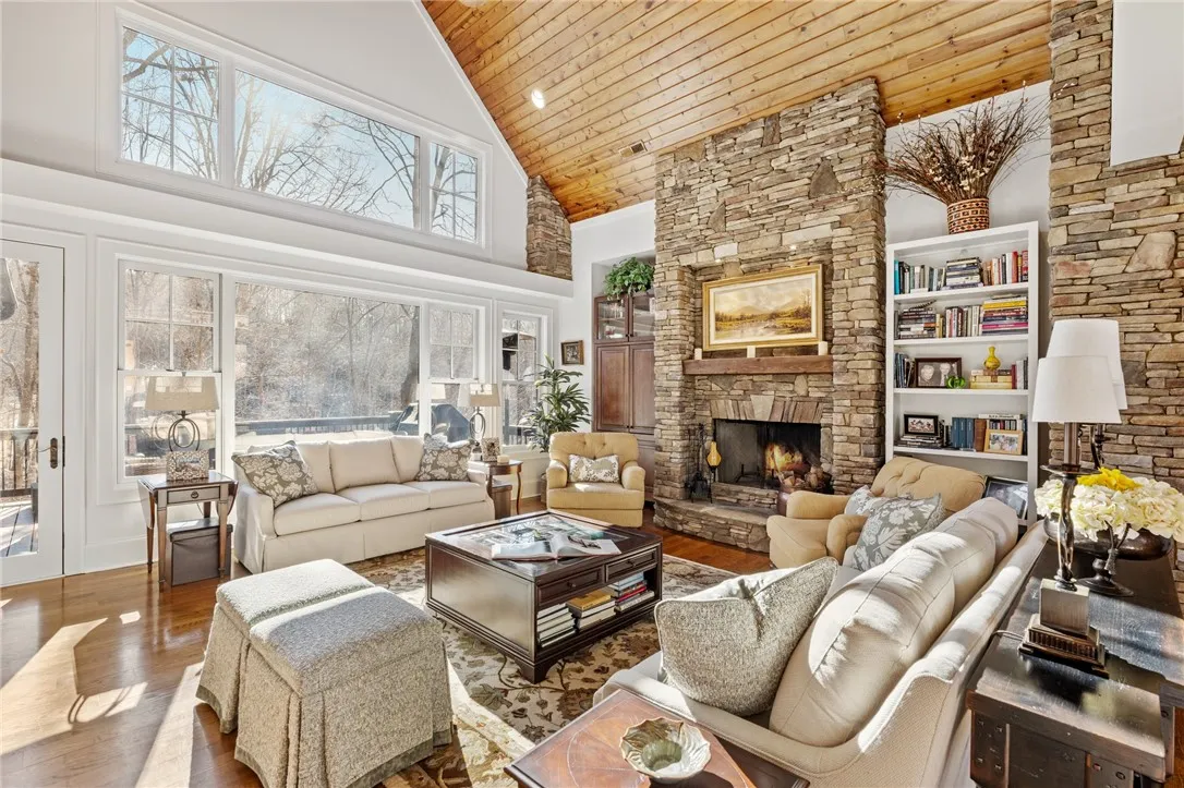 Property image 4 at 805 Top Ridge Drive, Sunset, SC 29685