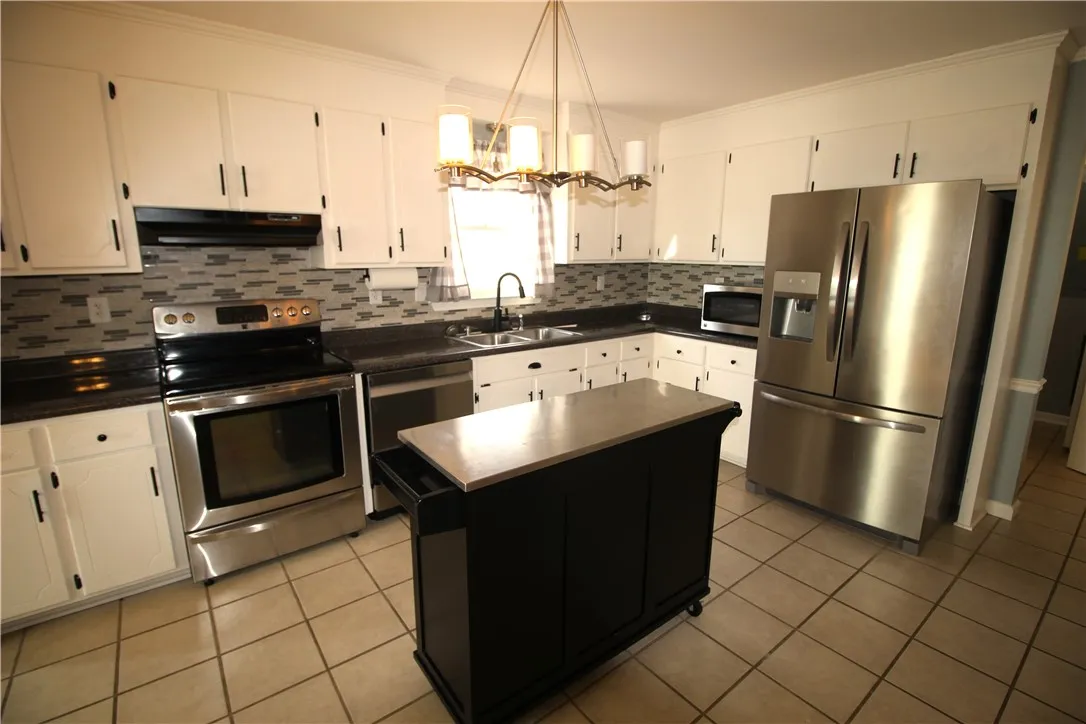 Property image 2 at 503 Hillandale Road, Liberty, SC 29657