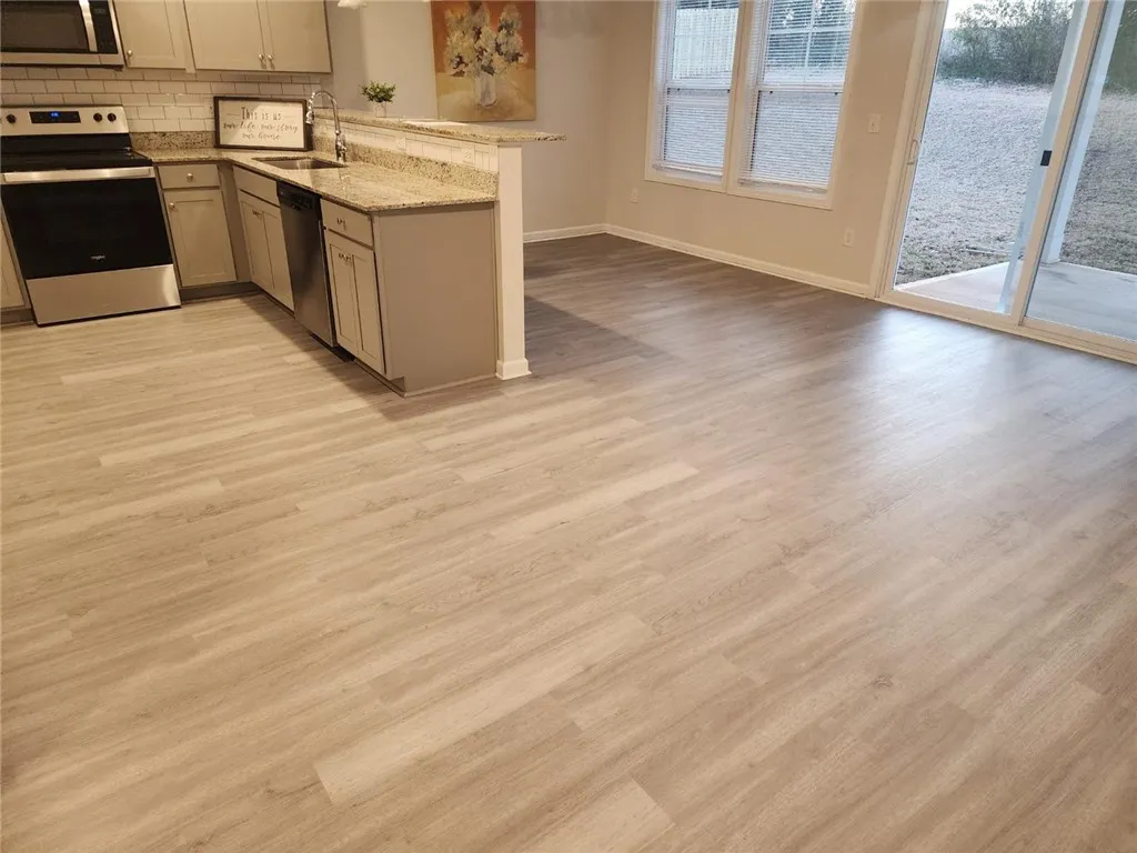 Property image 4 at 129 Highland Park Court, Easley, SC 29642