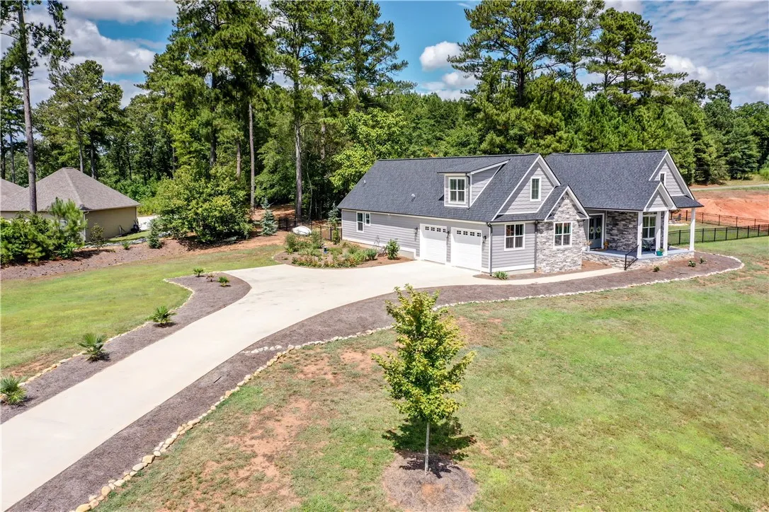 Property image 4 at 815 Little Bay Lane, Seneca, SC 29672
