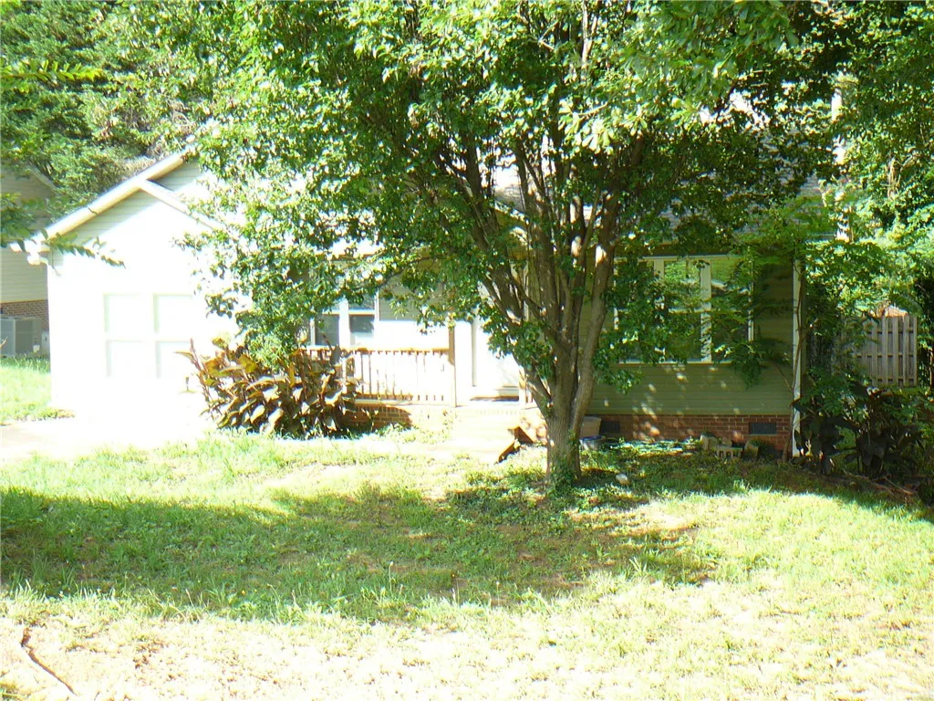 Property image 3 at 215 Maple Drive, Anderson, SC 29621