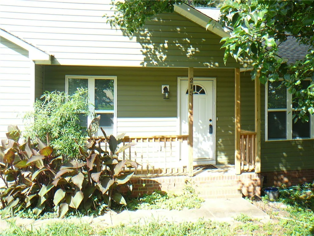 Property image 5 at 215 Maple Drive, Anderson, SC 29621