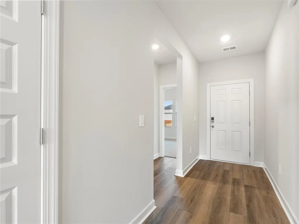 Property image 2 at 1672 Erindale Drive, Wellford, SC 29385