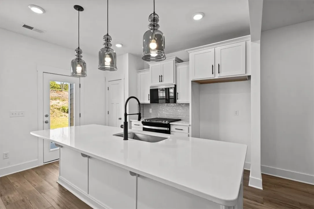 Property image 5 at 260 Tippin Trail, Travelers Rest, SC 29690