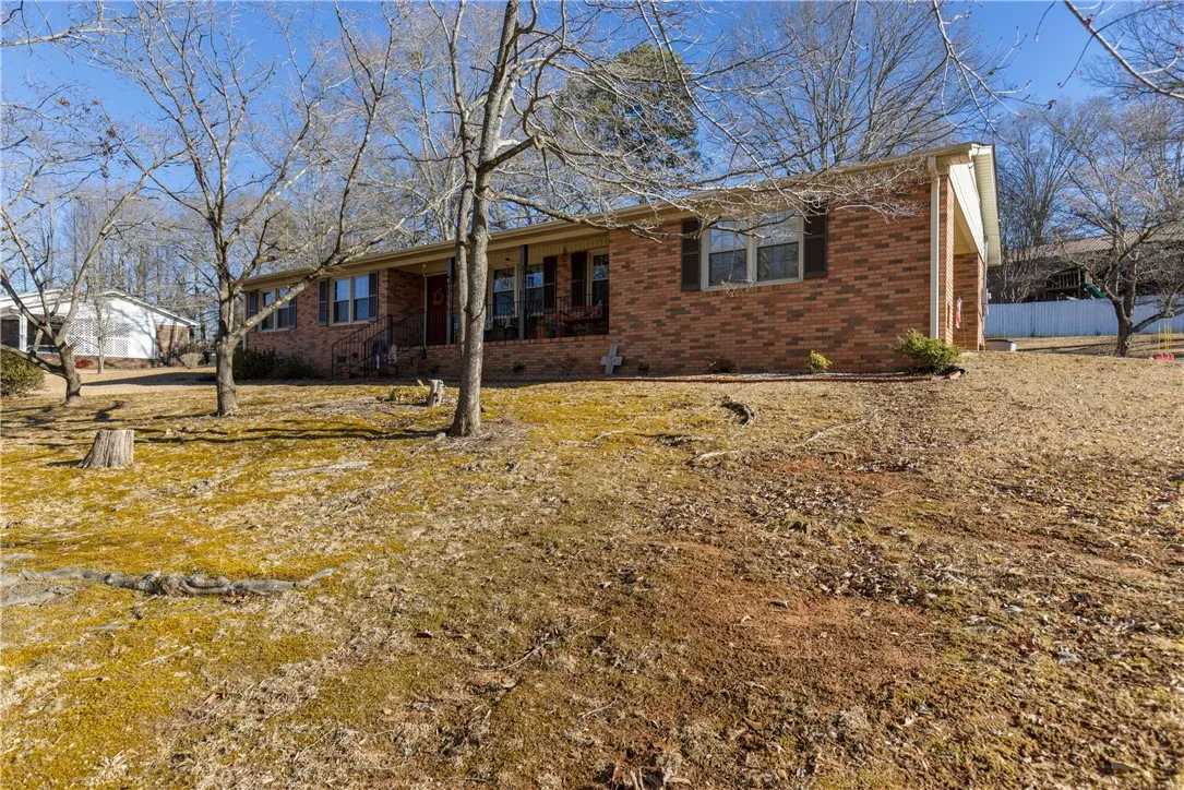 Property image 3 at 129 Rockmont Road, Easley, SC 29640