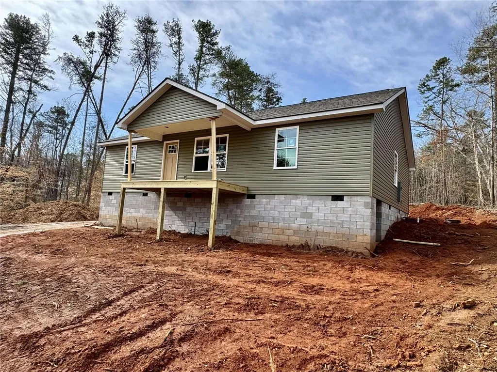 Property image 3 at 213 Wood Valley Drive, Westminster, SC 29693