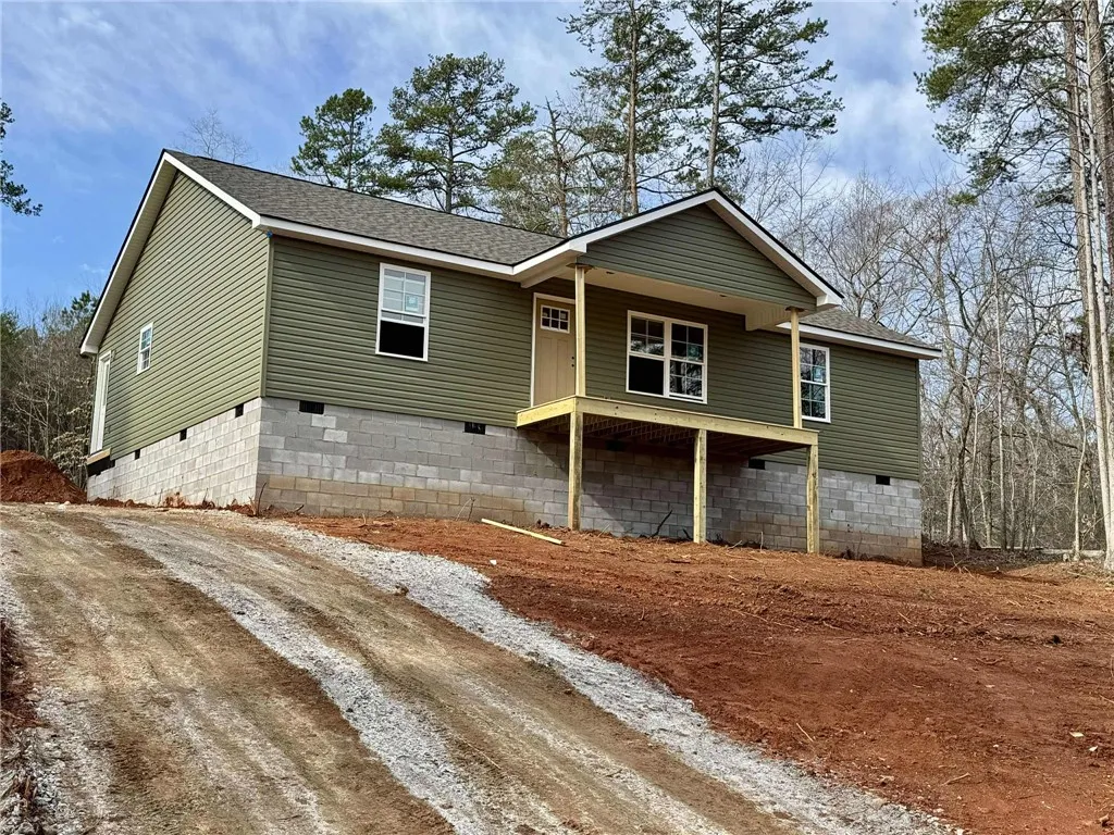 Property image 4 at 213 Wood Valley Drive, Westminster, SC 29693
