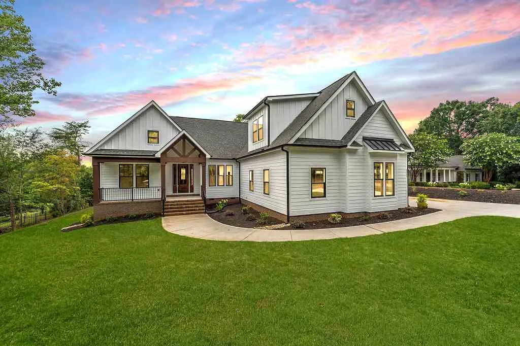 Teakwood Planta, Anderson Community