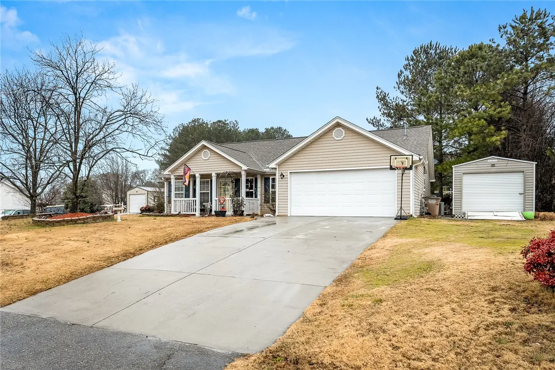 Property image 2 at 106 Dove Hollow Drive, Anderson, SC 29626