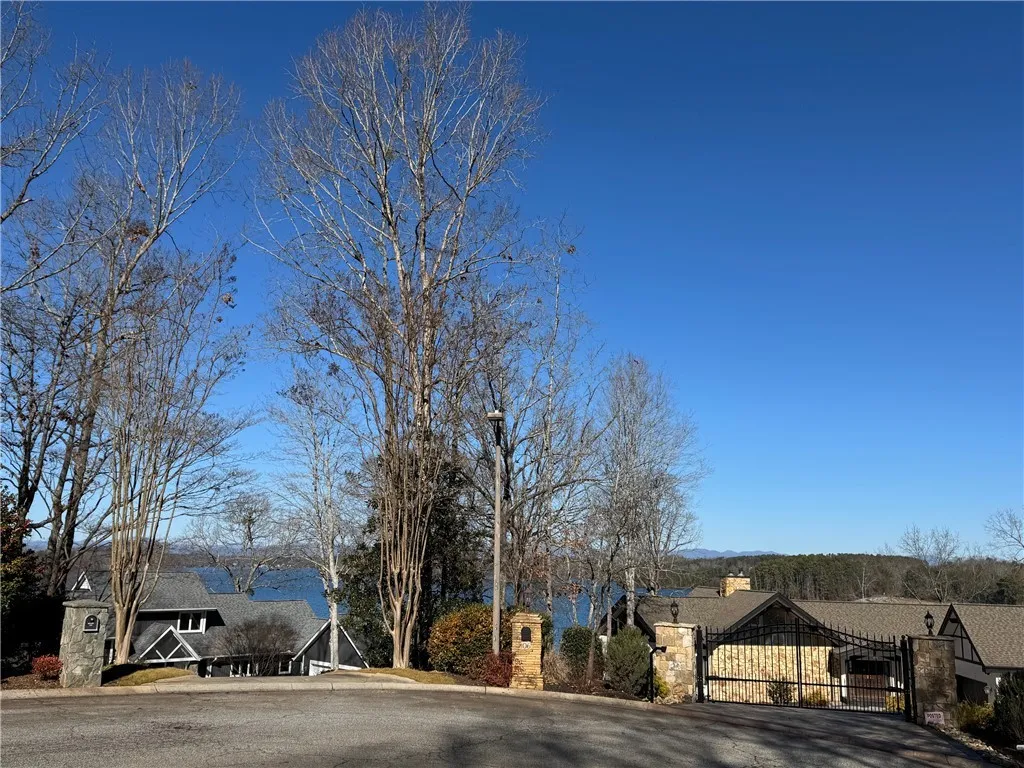 Property image 3 at Lot 11 Wynwood Court, Seneca, SC 29672