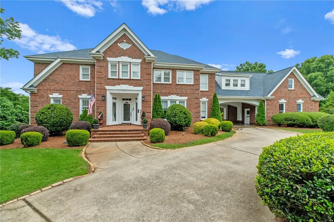 20 Pristine Drive