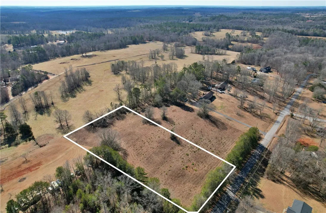 Property image 2 at 326 Pecan Drive, Liberty, SC 29657