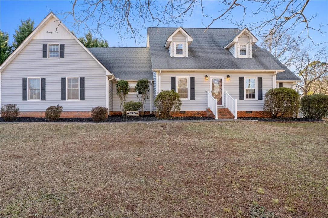 312 Monaco Circle