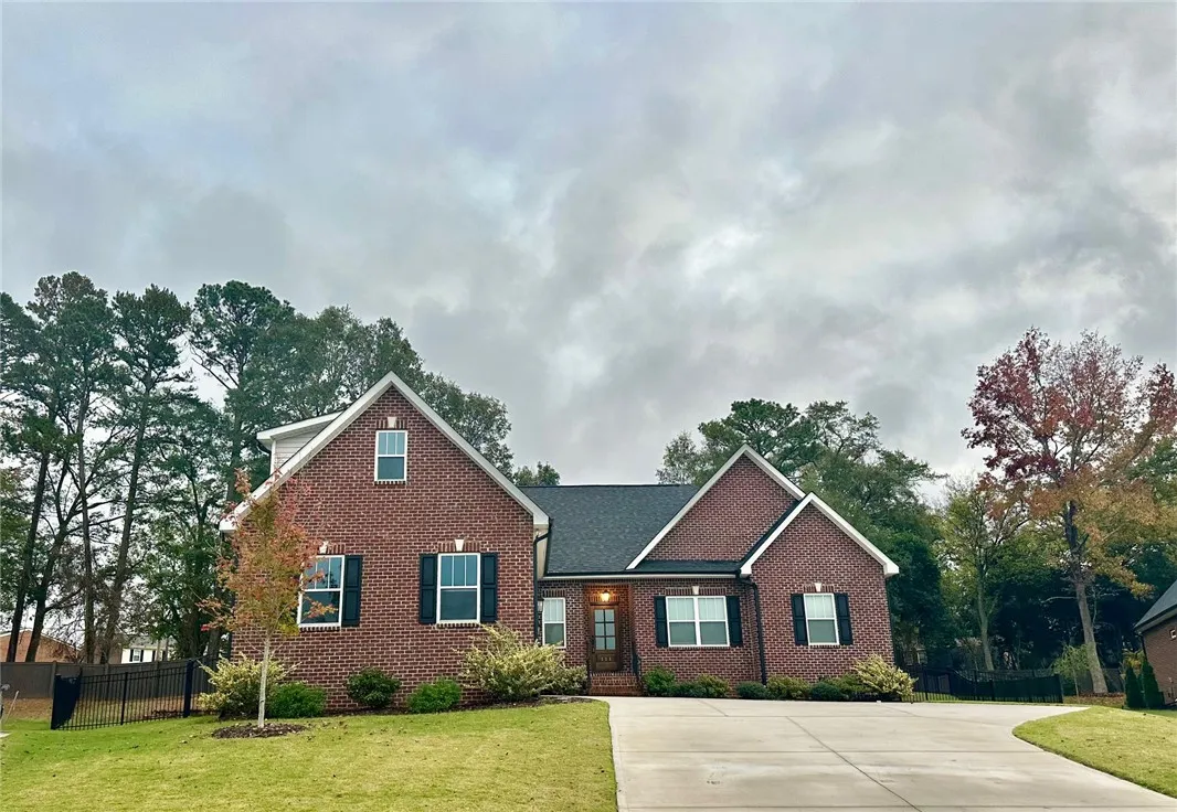 Property image 2 at 111 Bonaire Point, Anderson, SC 29621