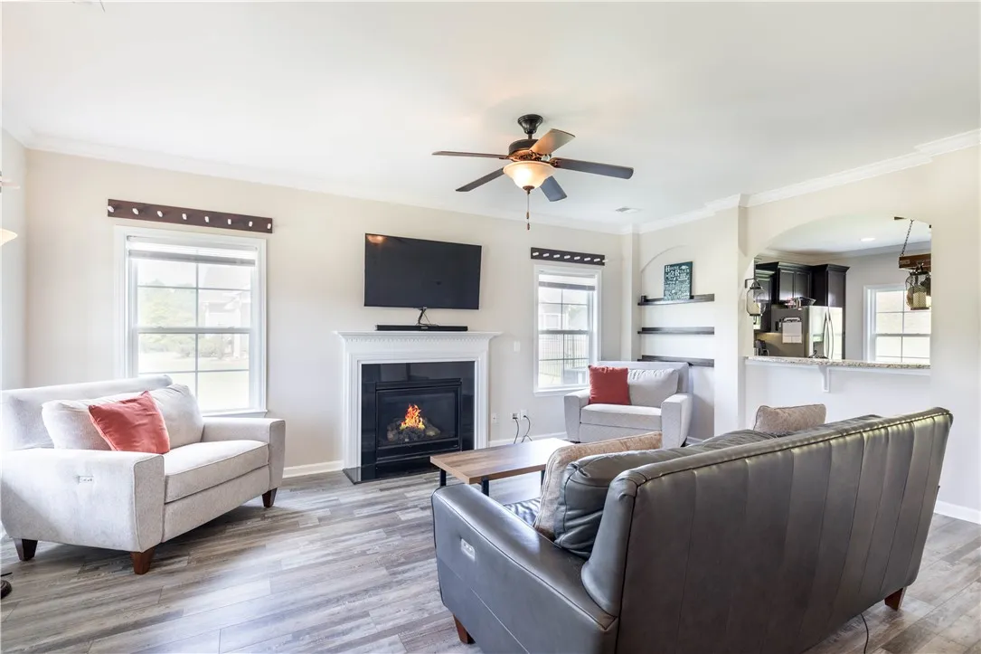 Property image 4 at 110 Avendell Drive, Easley, SC 29642