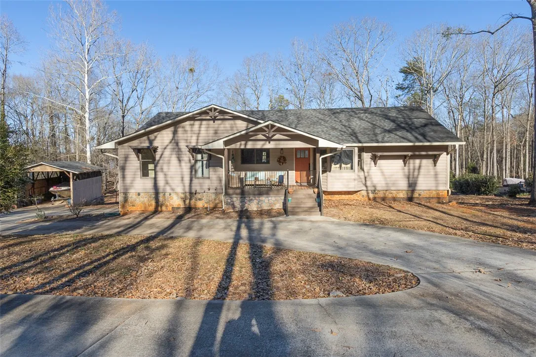 Property image 3 at 310 Paradise Circle, Townville, SC 29689
