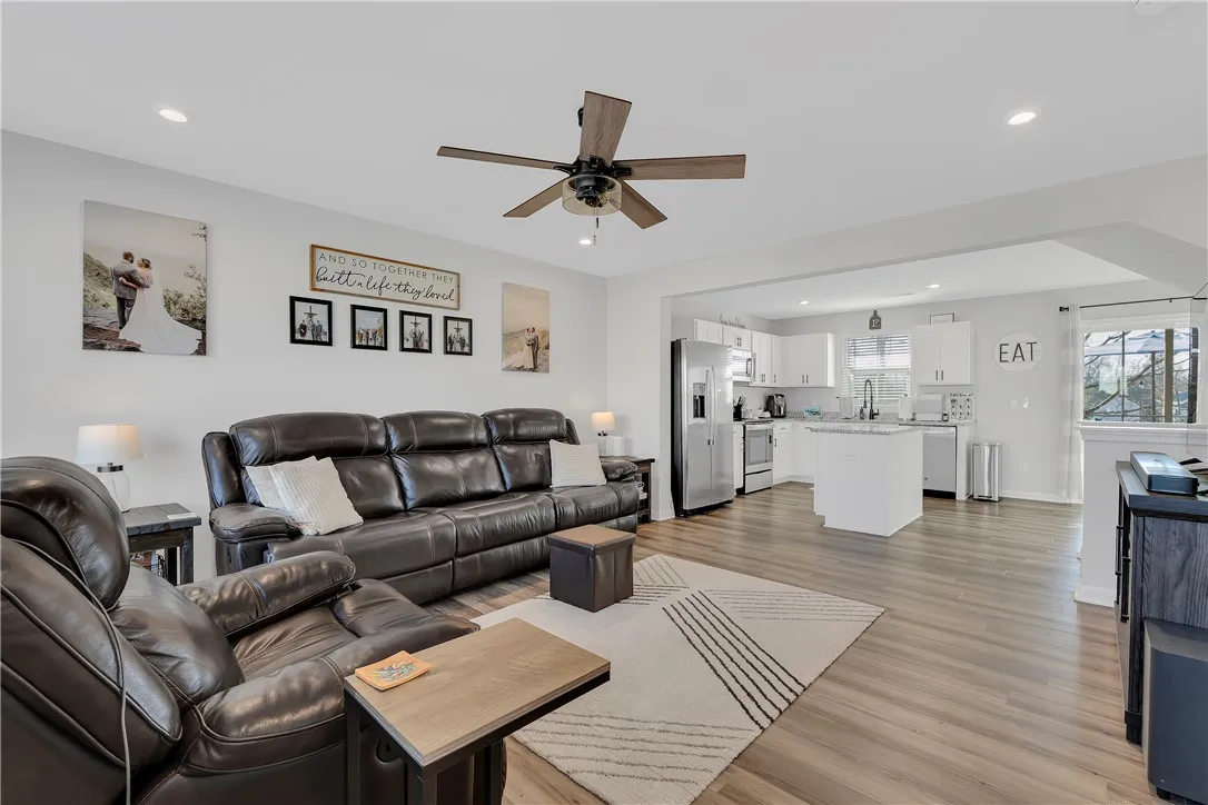 Property image 4 at 304 Brooklane Court, Easley, SC 29642