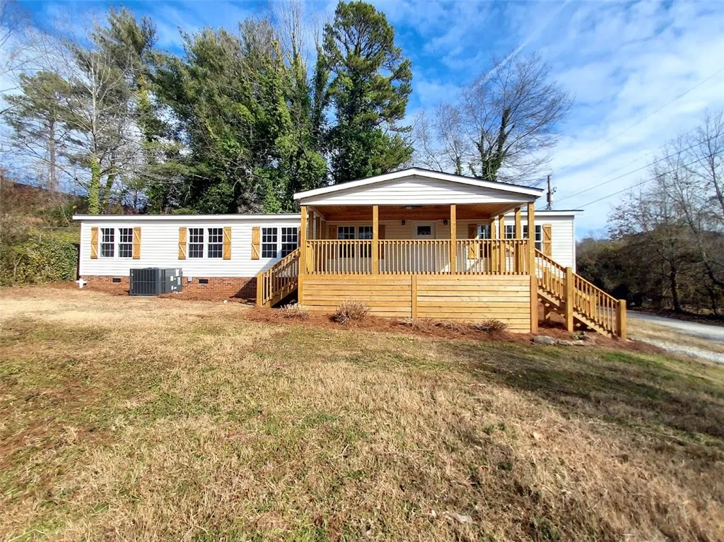 Property image 2 at 136 Fields Avenue, Anderson, SC 29625