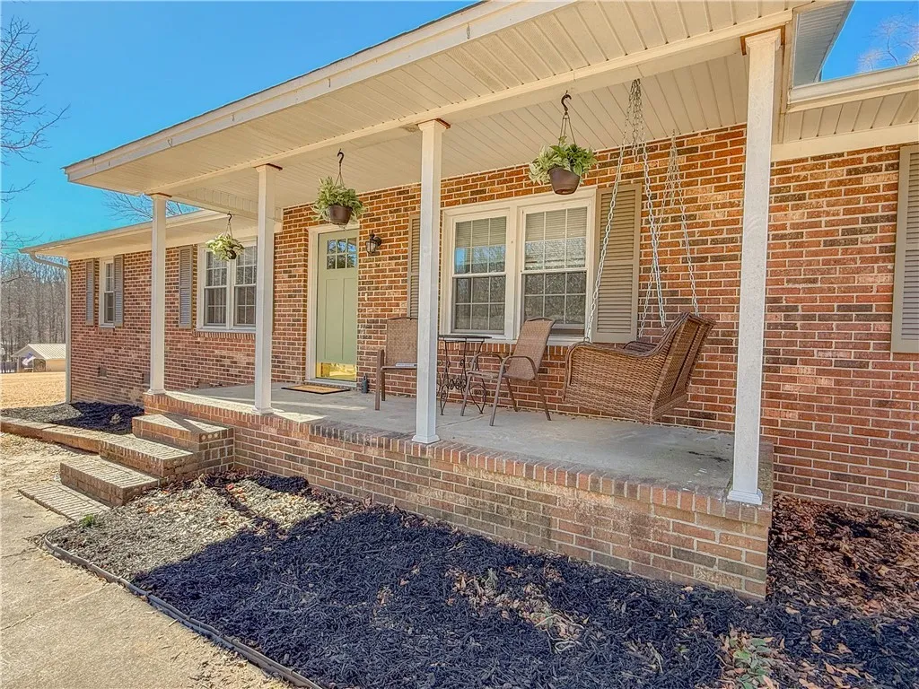 Property image 2 at 417 Springdale Avenue, Liberty, SC 29657